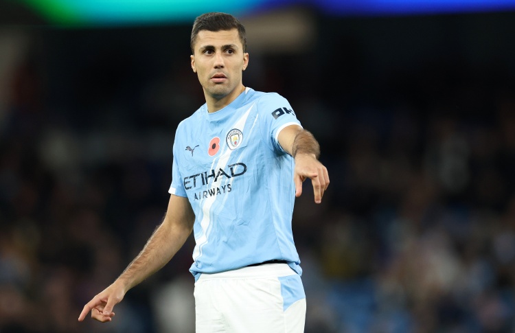 欧冠大小球分析-每体:曼城要价6000万+受过大伤+即将30岁,皇马放弃引进罗德里